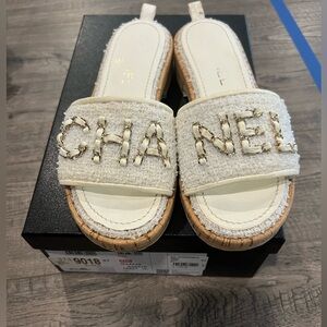 🤍Chanel Quilted mules 🤍